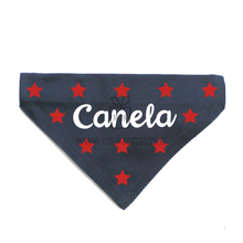 Cargar imagen en el visor de la galería, Bandana Mascota - Estrellas Personalizada
